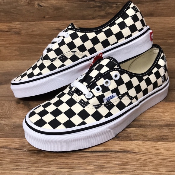 VANS AUTHENTIC BRAND NEW - Picture 8 of 14